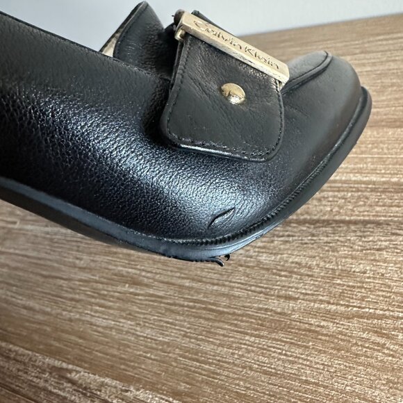Calvin Klein High Heel Loafers Pumps Womens Size 9 Black Leather Gold Buckle - Picture 9 of 9